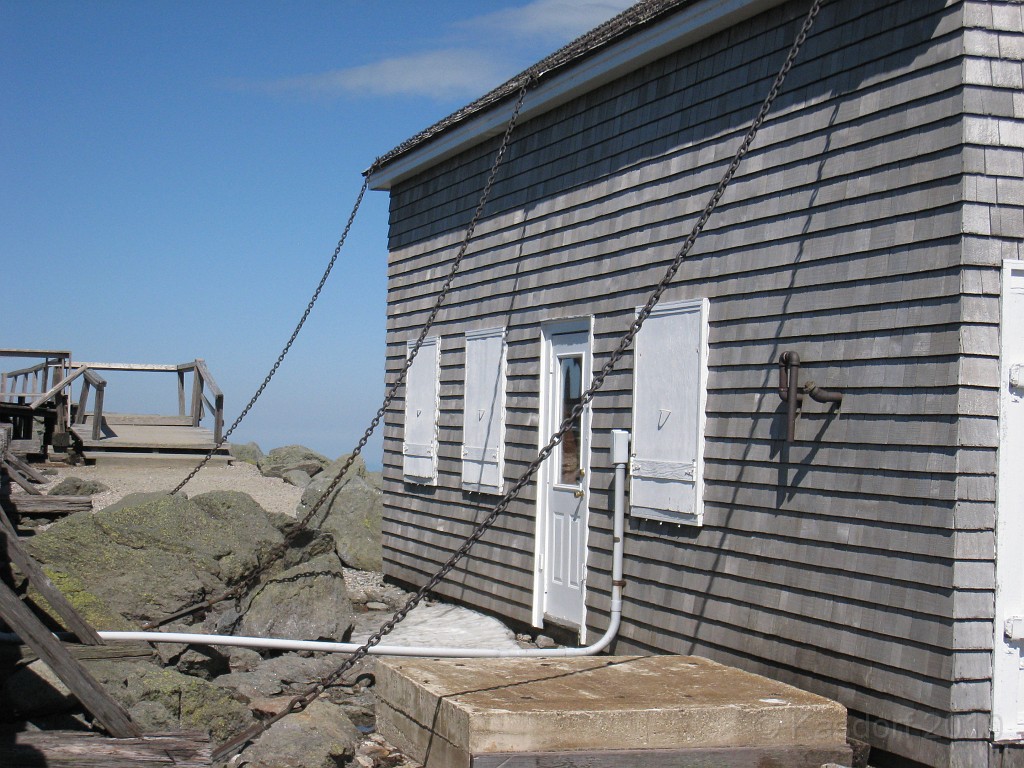 Mt Washington NH 2010 0440.jpg - Mt Washington NH. On May 23 2010 drove the road to the summit. Looked at the views, took some pictures, and drove back down.